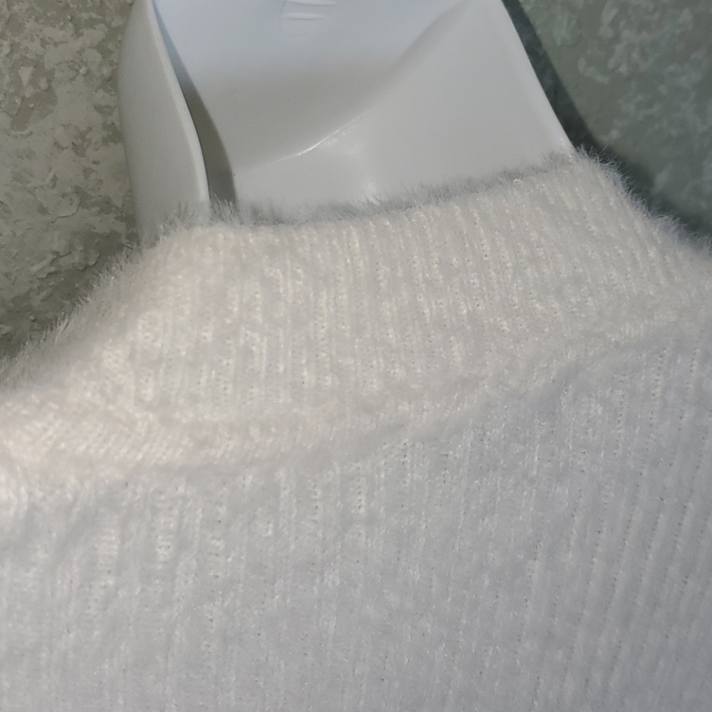 1.State Zip Front Eyelash Bomber Sweater - Picture 12 of 12